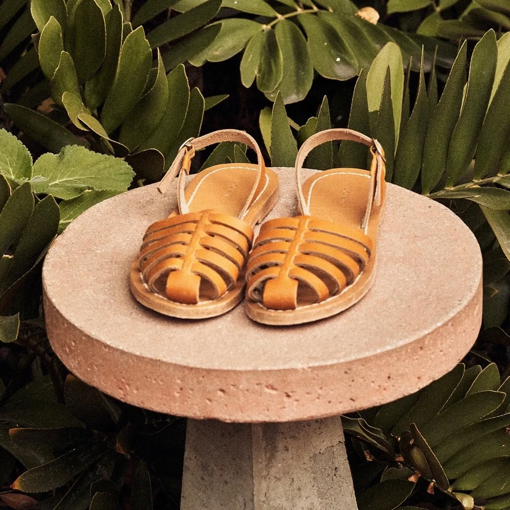 DÔEN Coast 100% Leather Strappy Sandals